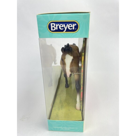 Breyer 62118 Bella Horse of the Year 2017 Classics Collection Quarter Horse New - Picture 3 of 9